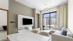 House | 1 bedroom, Internet - Luxurious 1 Bedroom Retreat With Pool gym and Game (Dubai)