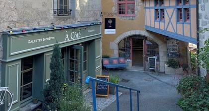 Beautifully renovated home in the historical part of the UNESCO town Aubusson!