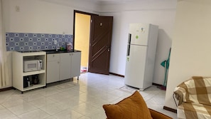 Family Studio | Private kitchen | Dining tables