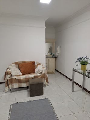 Family Studio | Living area | 32-inch Smart TV with digital channels