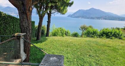 Rifugio del lago - room with private entrance and bathroom in Stresa