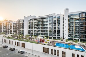 Exterior - Charming 1BR Apartment in Azizi Riviera 30, Al Merkadh by Deluxe Holiday Homes (Dubai)