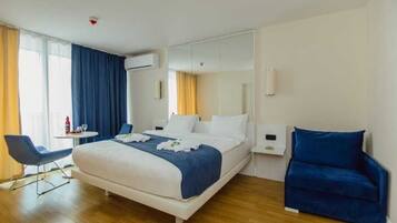 Studio, Balcony, Sea View | Desk, laptop workspace, free WiFi