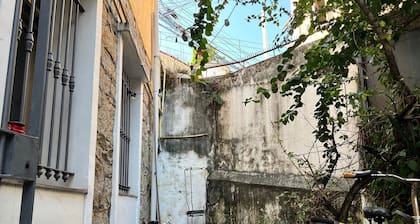 Casa com piscina - Santa Teresa RJ