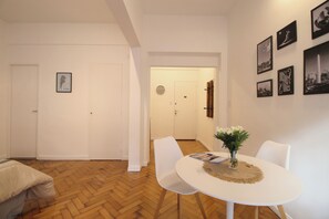 Dining - Paris in Buenos Aires Enjoy the Charm of Recoleta (Buenos Aires)