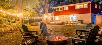 Heart of Indiana Dunes National Park with Hot Tub