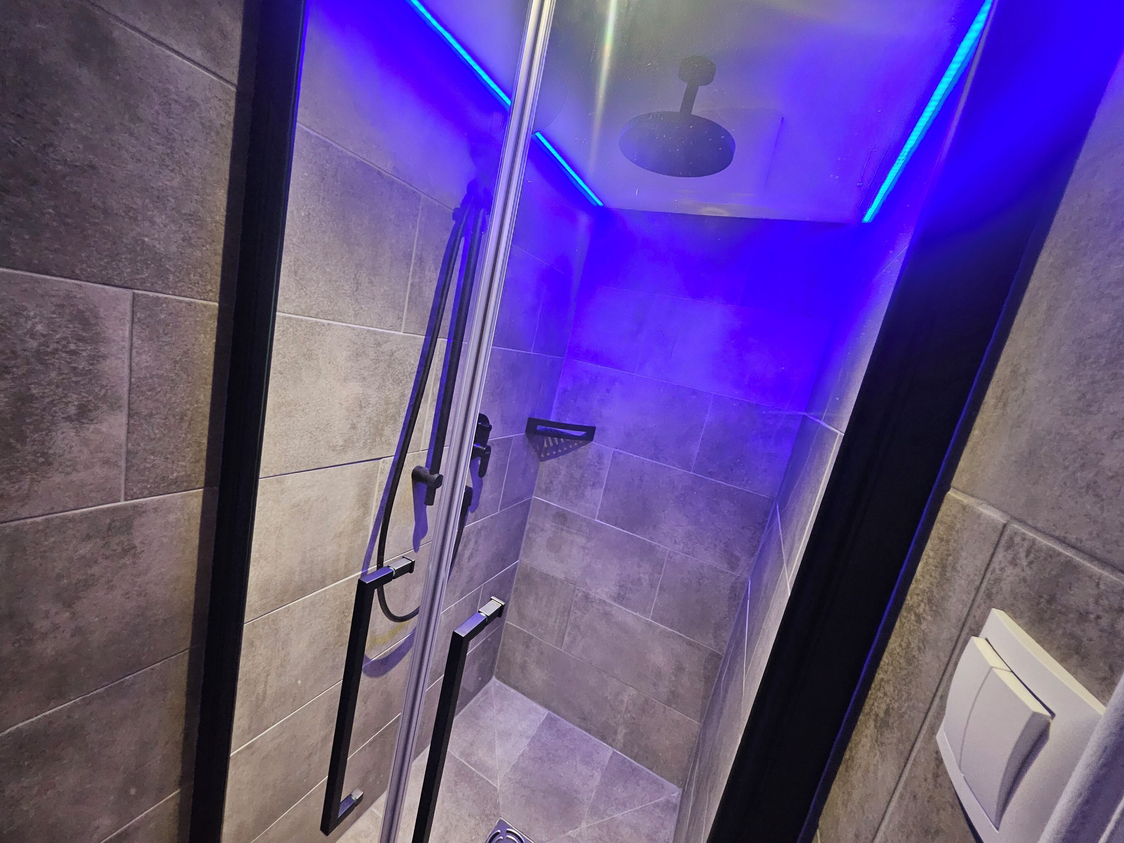 Souterrain Mini Apartment ohne Frühstück | Bathroom