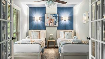 4 bedrooms, desk, iron/ironing board, travel cot