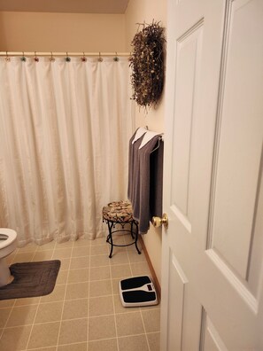 Håndklæder, Toiletpapir