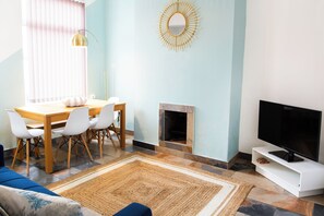 تناول الطعام