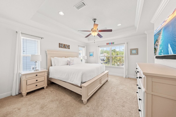 4 bedrooms, desk, iron/ironing board, travel crib