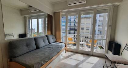2 ambientes con vista a Plaza Colón