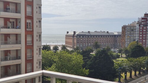 2 rooms with views of Plaza Colón