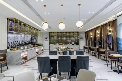 Magnotel Hotel (Qufu Sankong Scenic Area Chunqiu West Road)