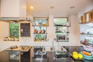 Restaurant - Prajna · Snow Mountain Viewing Designer Homestay (Baisha Ancient Town Store) (Lijiang)