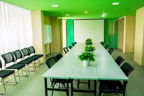 Meeting facility - Jinjiang Inn (Weihai Liugong Island Scenic Area Weigao Square Branch) (Weihai)