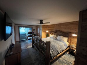 3 chambres, fer et planche à repasser, Wi-Fi, draps fournis