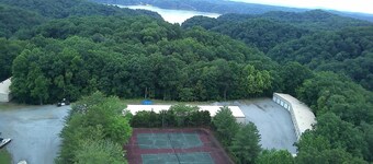 Lake Cumberland Condo Near State Park - Gated Community - Family Friendly