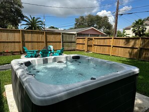 Bain à remous extérieur