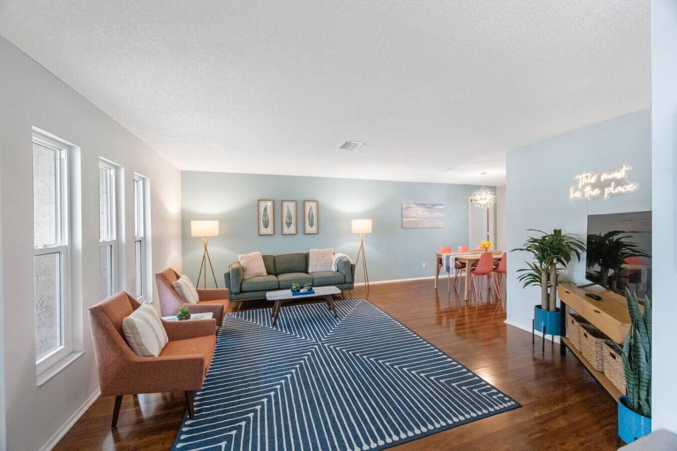 Spacious Beach Bungalow | 4br W/ Pool & Game Room - Pinellas Park, FL