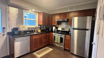 Microwave, oven, dishwasher