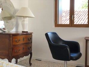 Interior - Charmant Appartement en Duplex & Terrasse vue Larzac (Saint-Jean-de-la-Blaquière)