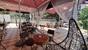 Lounge - Hotel Frekel (Kashar)