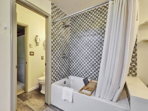 Hair dryer, towels - Alpine Hideaway: Cozy Ski Escape in Brian Head (Brian Head)