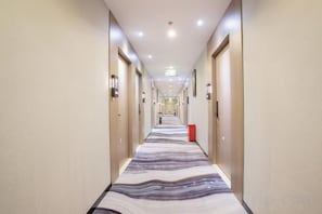 Unclassified image, 2 of 26, button - Penglai Hotel (Shenzhen)