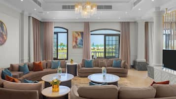 Royal Villa, 5 Bedrooms, Pool View | Living area