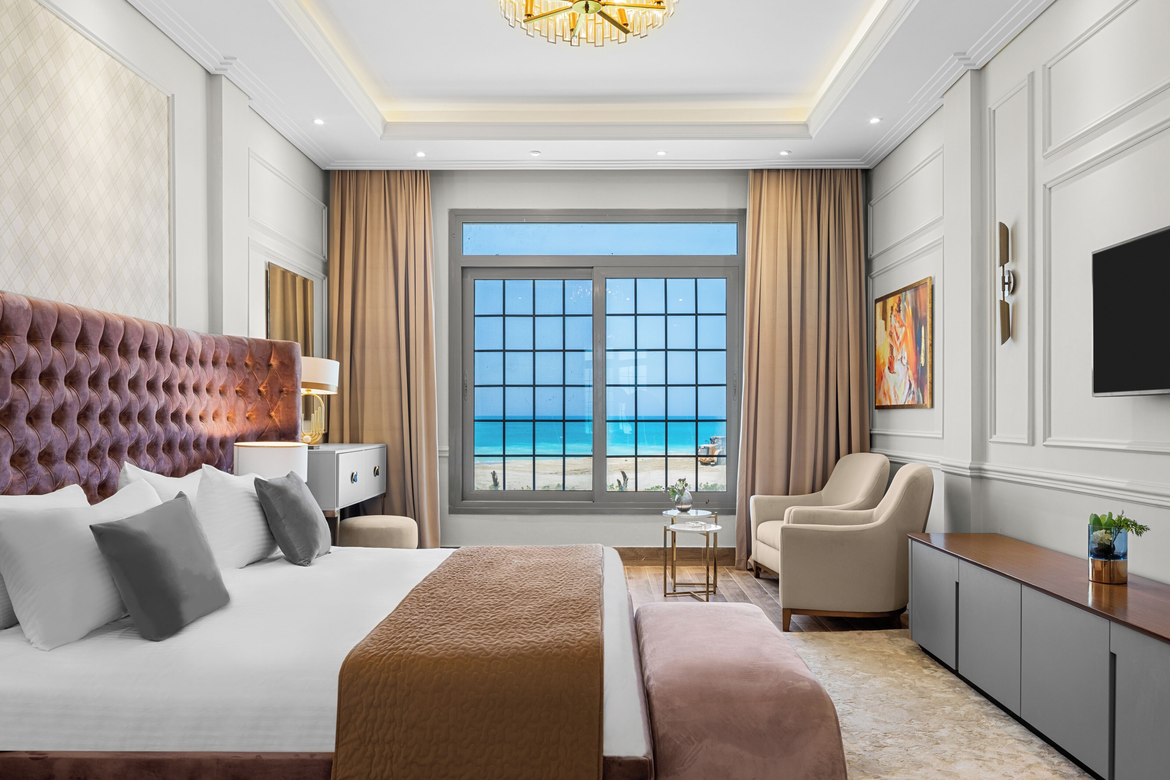 Royal Villa, 5 Bedrooms, Pool View | Minibar, soundproofing, free WiFi, bed sheets