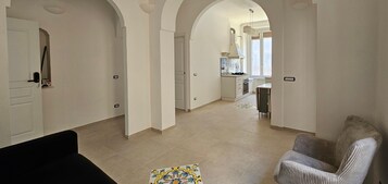 Cortinas blackout, sistema de insonorización y wifi gratis 