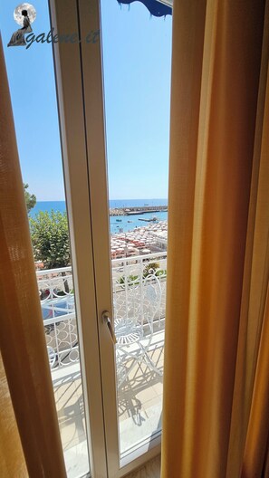 Superior Room, Balcony, Sea View | Blackout drapes, soundproofing, free WiFi