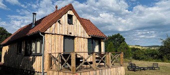 Chalet Autonome en Pleine Nature au Coeur des Gorges de Loire
