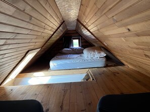 2 bedrooms - Chalet Autonome en Pleine Nature au Coeur des Gorges de Loire (Arlempdes)