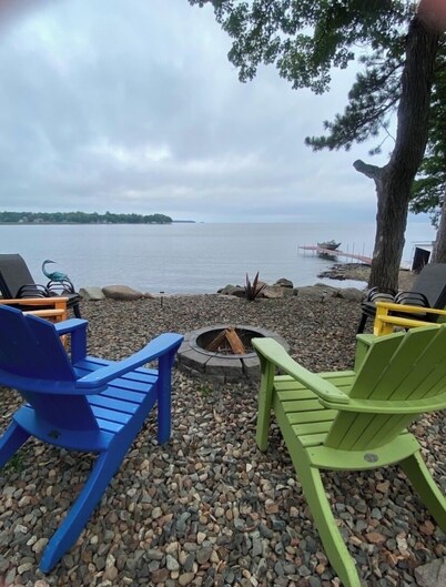Sunset View Getaway-Mille Lacs 3 Bedroom Home