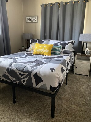 3 habitaciones, cuna de viaje, wifi gratis y ropa de cama 