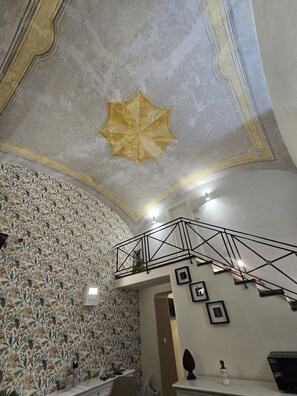 Living area - Napoli the charme (Naples)
