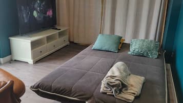 4 chambres, fer et planche Ă repasser, Wi-Fi, draps fournis