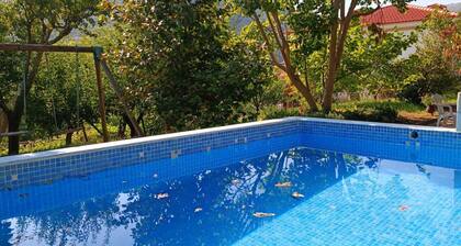 Cozy vacation home ideal for families with outdoor area and games room