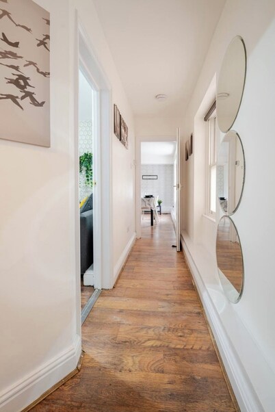 Adorable apartment with WiFi in charming London