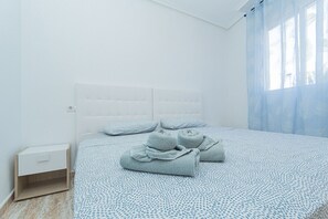 Iron/ironing board, free WiFi, bed sheets - 063 Sunset Beauty - Alicante Holiday (La Mata)