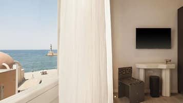 Quarto casal design, 1 cama King, vista para o mar | Vista do quarto