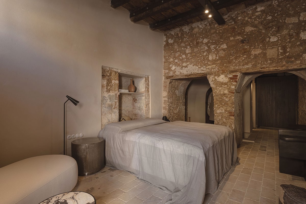 Signature Room, 1 King Bed, City View