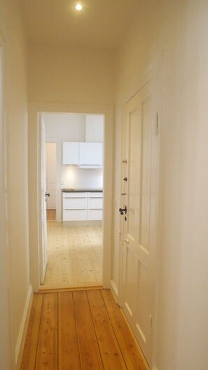 Interior - Next to New Harbor 3 BR & 2 Bath Rooms (København)
