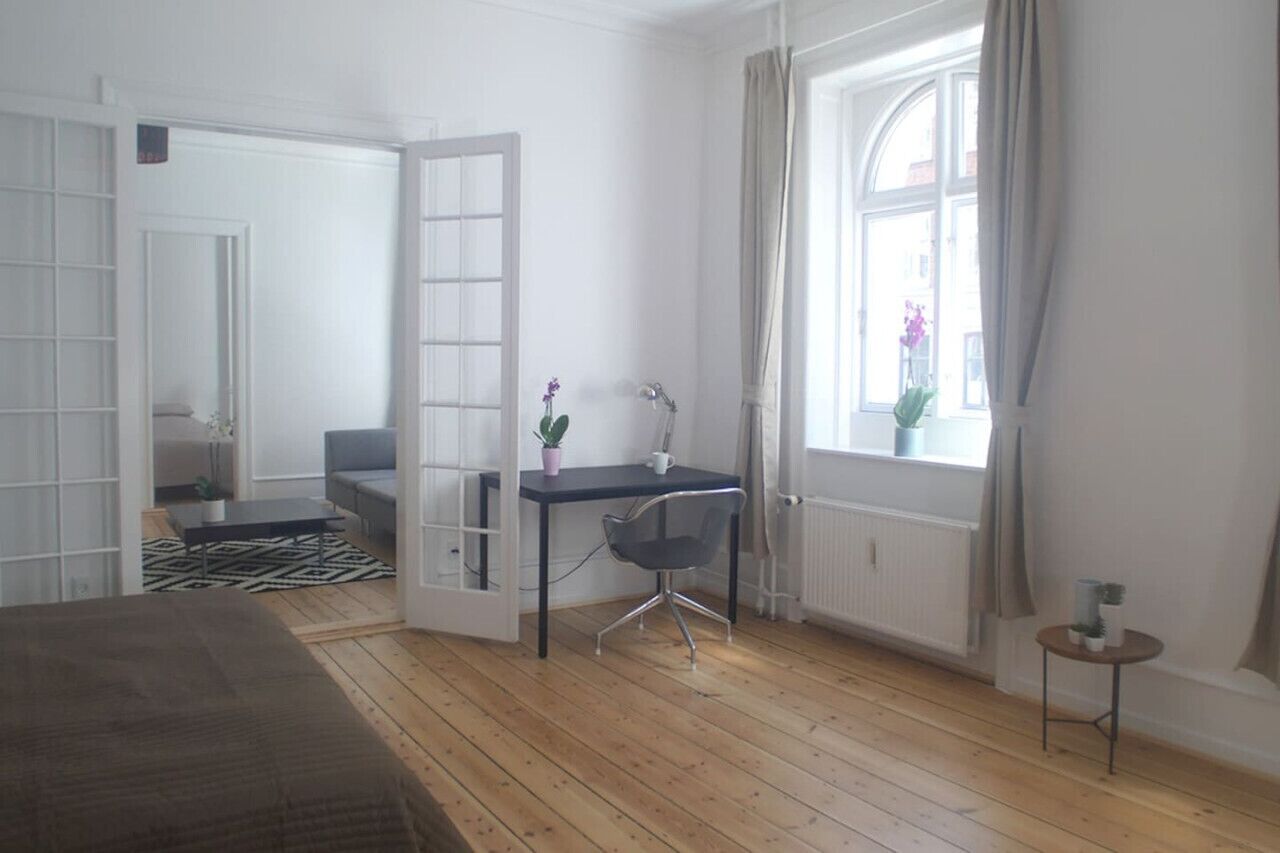 3 soveværelser, skrivebord, strygejern/strygebræt, Wi-Fi