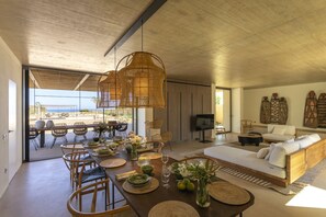 Interior - Villa Calamare - Luxury Seafront property (Avola)