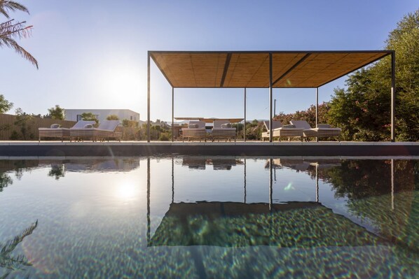 Pool - Villa Calamare - Luxury Seafront property (Avola)