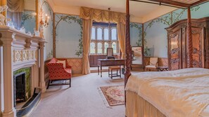 13 chambres, fer et planche à repasser, lit parapluie, Wi-Fi gratuit