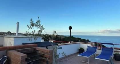 Arcomagno Sea View Flat with sunroof